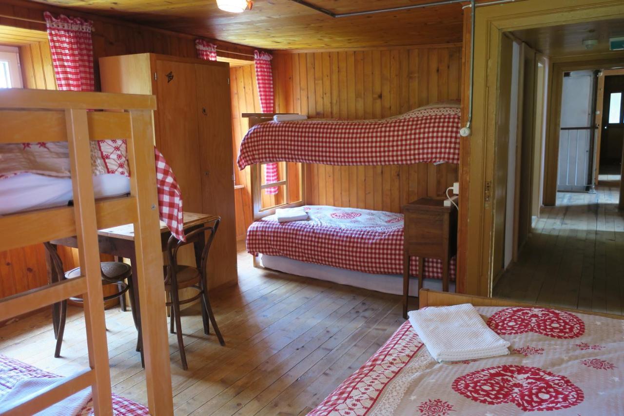 Edelweiss Mountain Guest House - 1 Hour Hike Up From Zermatt Station - On Hiking Trail - No Transport Zewnętrze zdjęcie